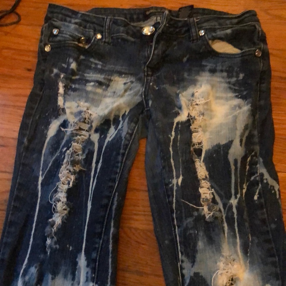 Ripped/bleached/ jeans